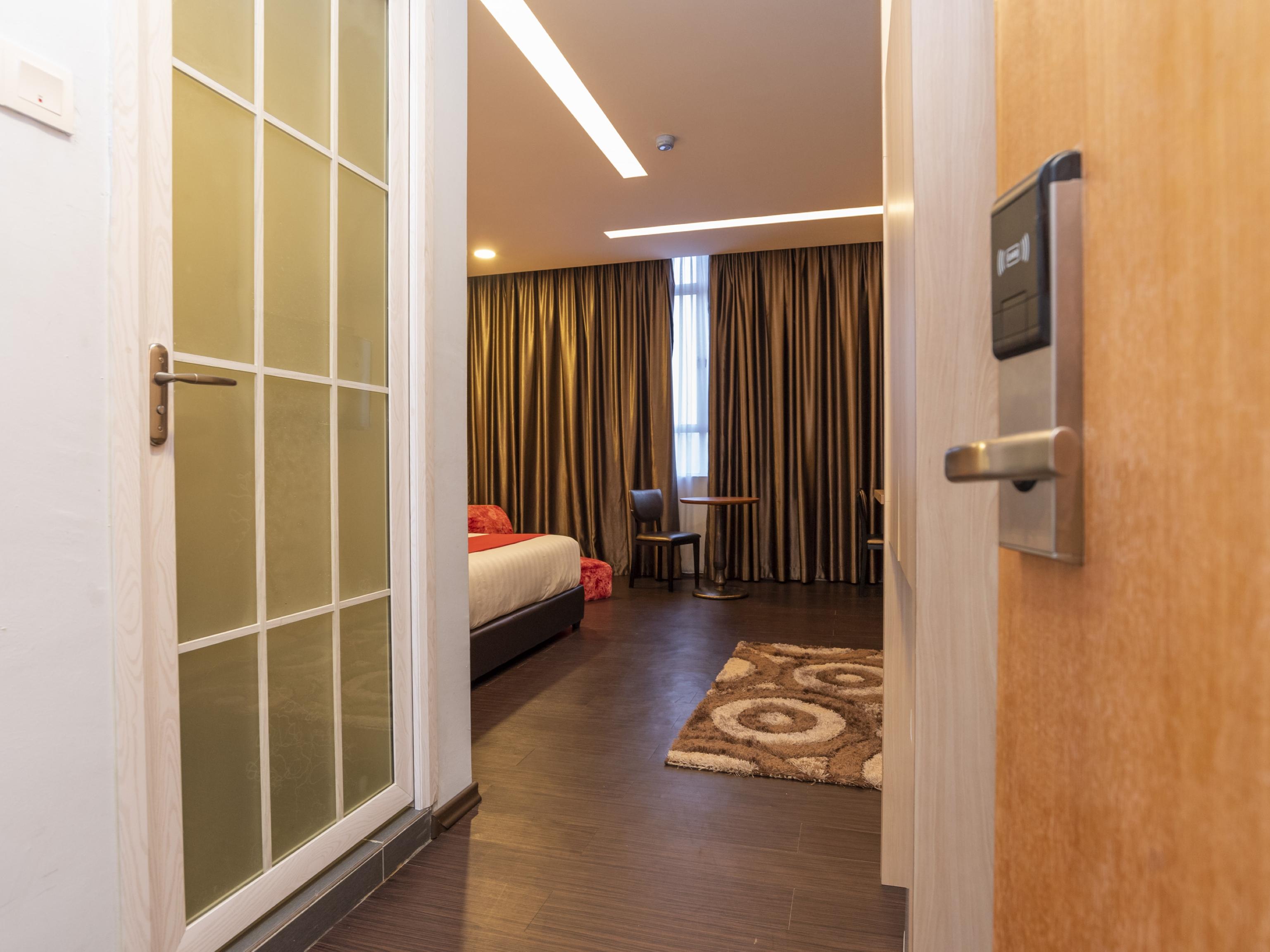 קולאי Zenz Hotel מראה חיצוני תמונה