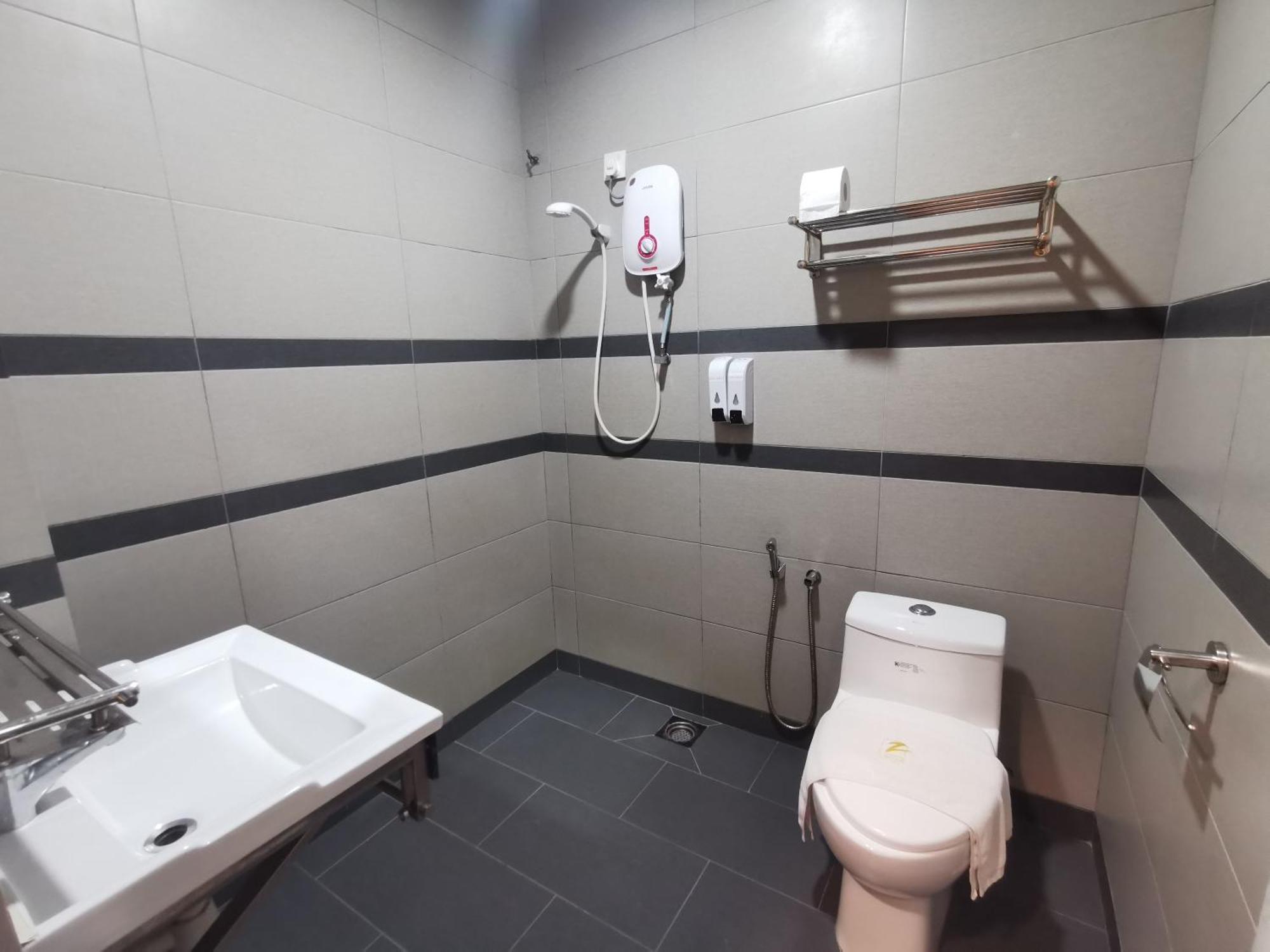 קולאי Zenz Hotel מראה חיצוני תמונה