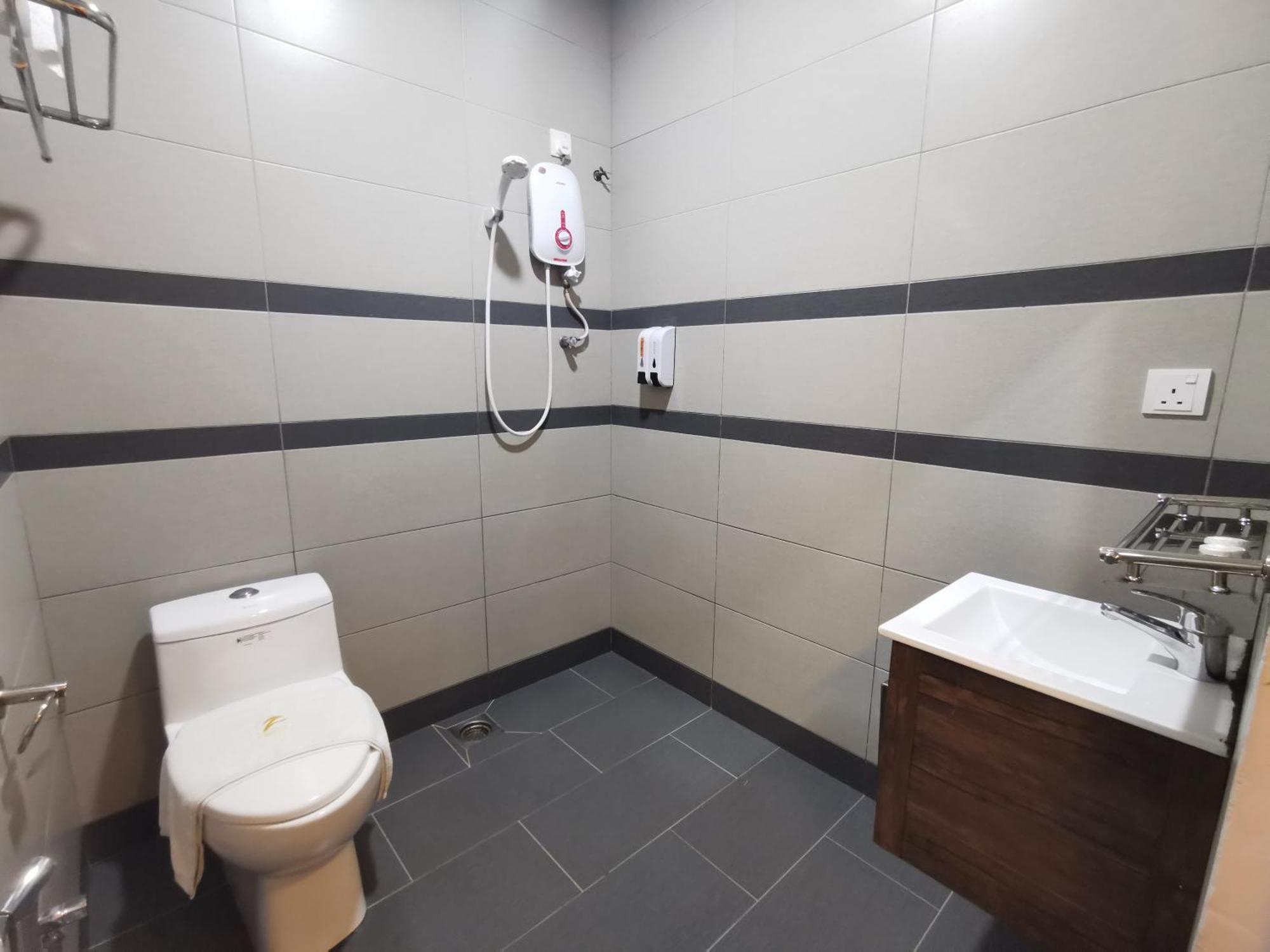 קולאי Zenz Hotel מראה חיצוני תמונה