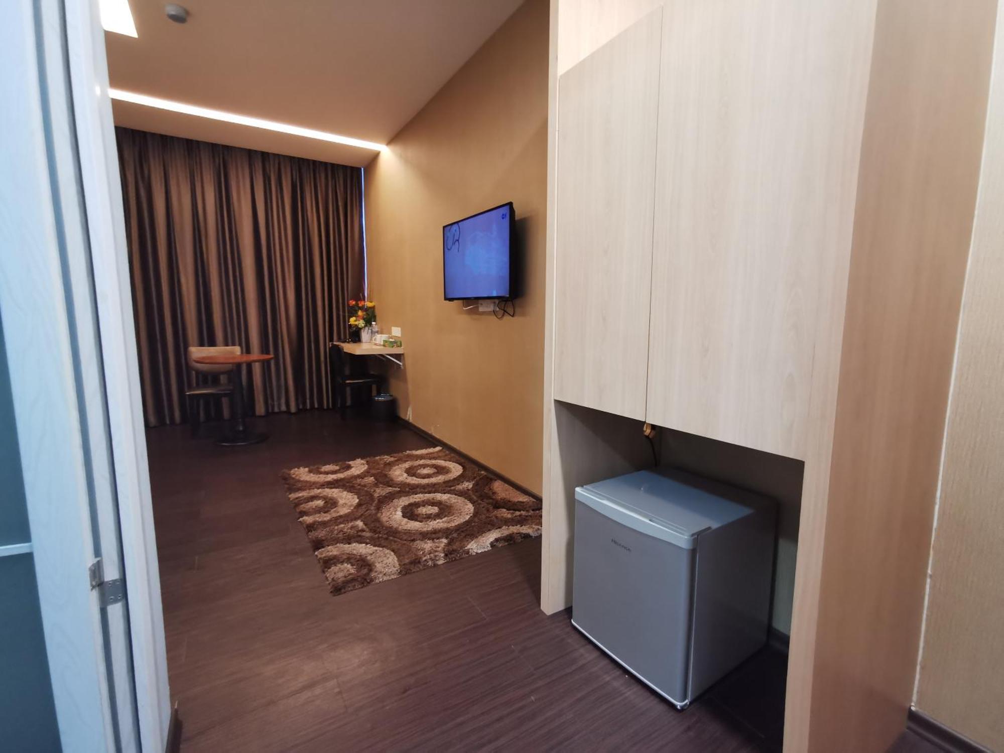 קולאי Zenz Hotel מראה חיצוני תמונה